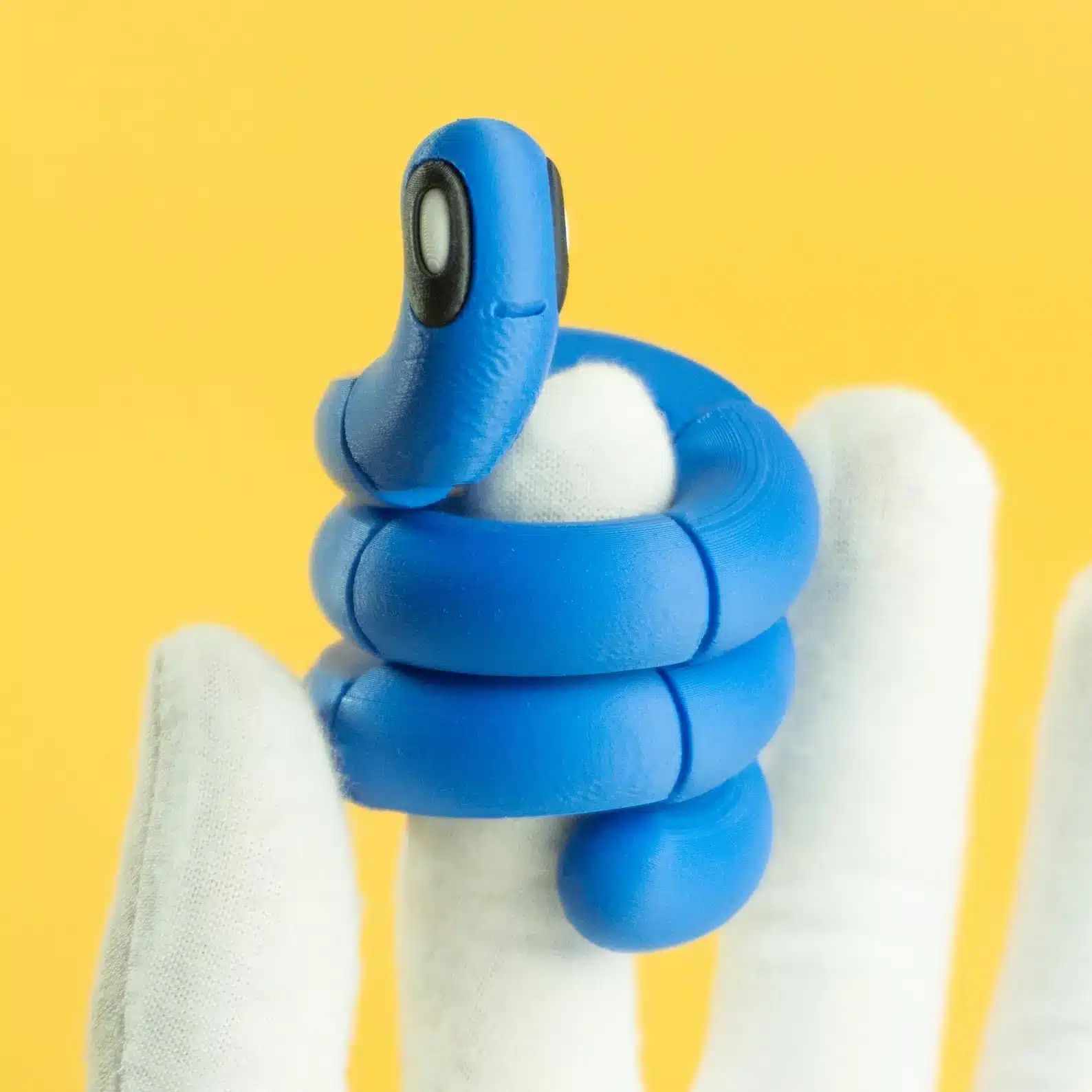 Twisty Fidget Worms 🪱 – 3D Printed Articulated Desk Toys - Image 2
